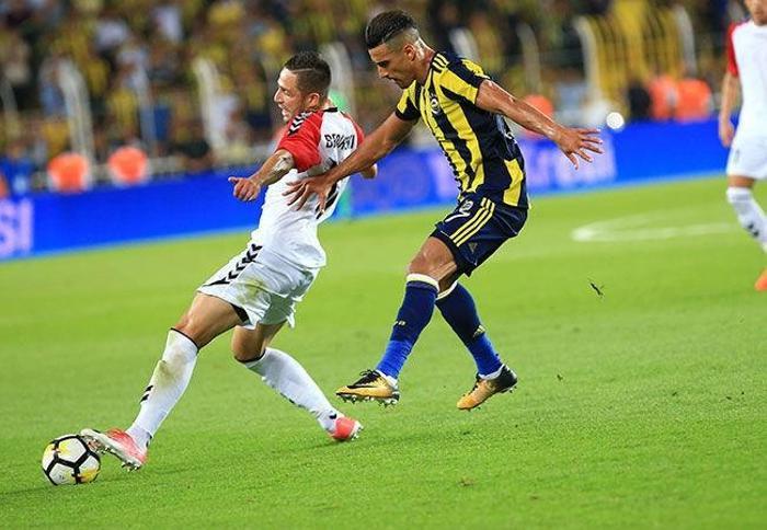 Vardar İstanbulu fethetti, Fenerbahçeyi nakavt etti