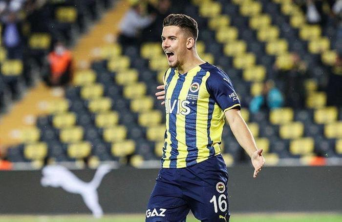 Son dakika Ferdi Kadıoğlu milli takım tercihini yaptı