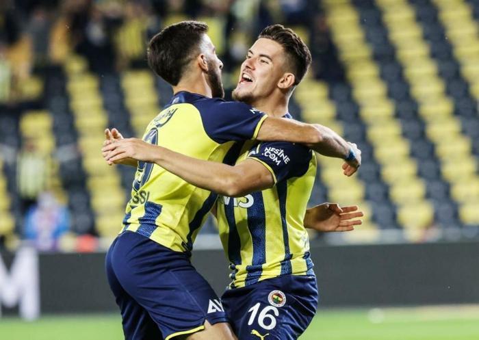 Son dakika Ferdi Kadıoğlu milli takım tercihini yaptı