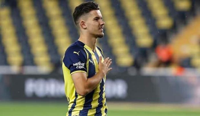 Son dakika Ferdi Kadıoğlu milli takım tercihini yaptı