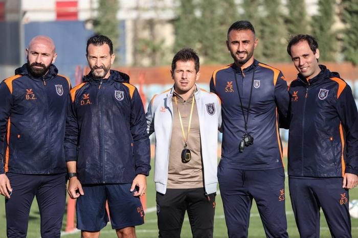 Emre Belözoğlunun ekibinde flaş isim Fenerbahçe ve Cocu detayı