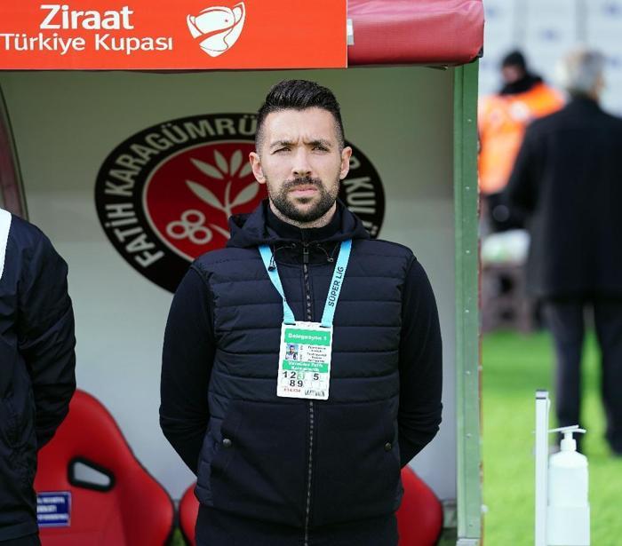 Süper Lig 2021-2022 sezonunda yaşanan teknik direktör ayrılıkları