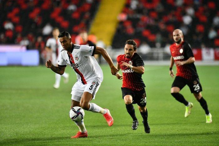Son dakika haberi Trabzonspordan çifte standart isyanı Vitor Hugoya var, Josefe yok