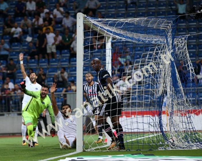 Kasımpaşa - Beşiktaş maçında ekrana yansımayanlar