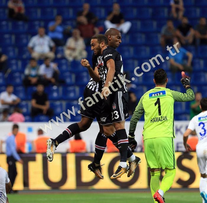 Kasımpaşa - Beşiktaş maçında ekrana yansımayanlar