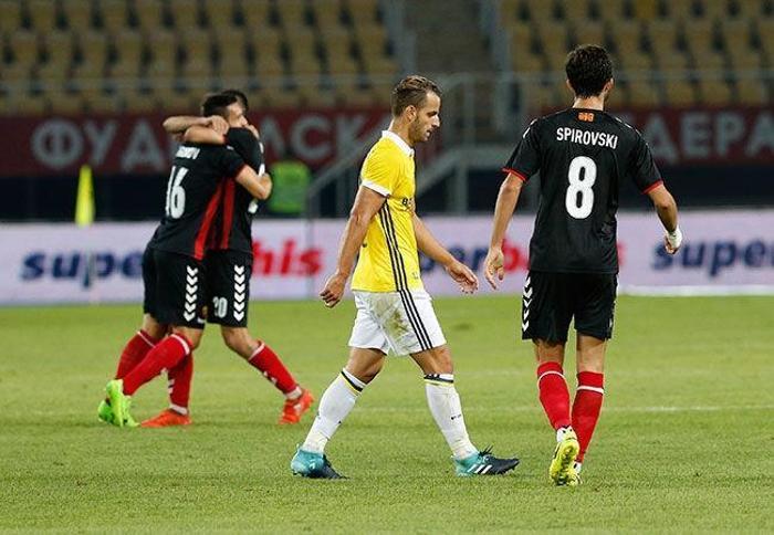 Vardar Feneri söndürdü