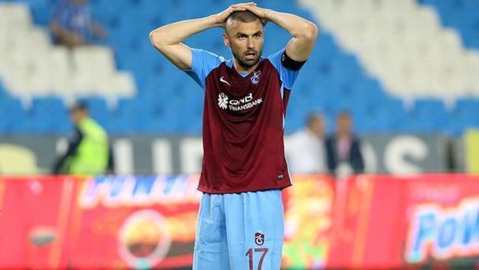 Burak Yılmaz bakın nereye gidiyor Flaş iddia...