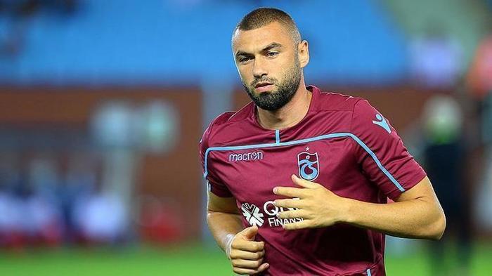 Burak Yılmaz bakın nereye gidiyor Flaş iddia...