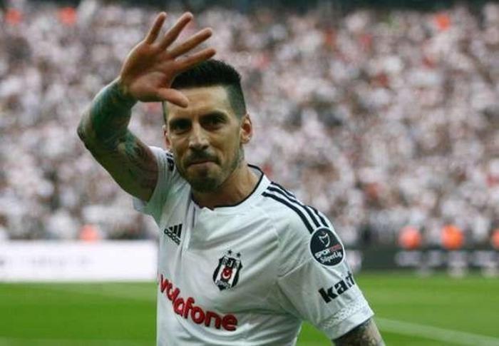 Sosa Beşiktaş için rest çekti