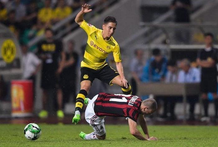 Galatasaray, Fenerbahçenin de ilgilendiği Emre Mor için teklif yaptı
