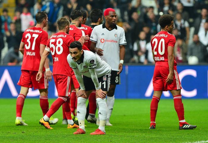Fanatik yazarlarının Beşiktaş - Sivasspor maçı yorumları