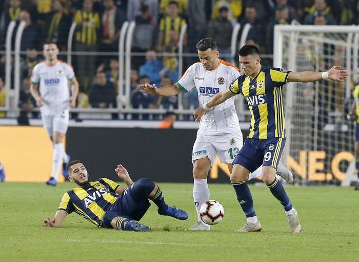 Fanatik yazarlarının Fenerbahçe Alanyaspor maçı yorumları