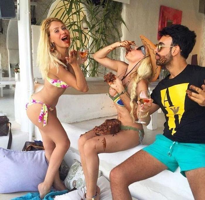 Ceyda Ersoy, Ray McCallum ile yakalandı