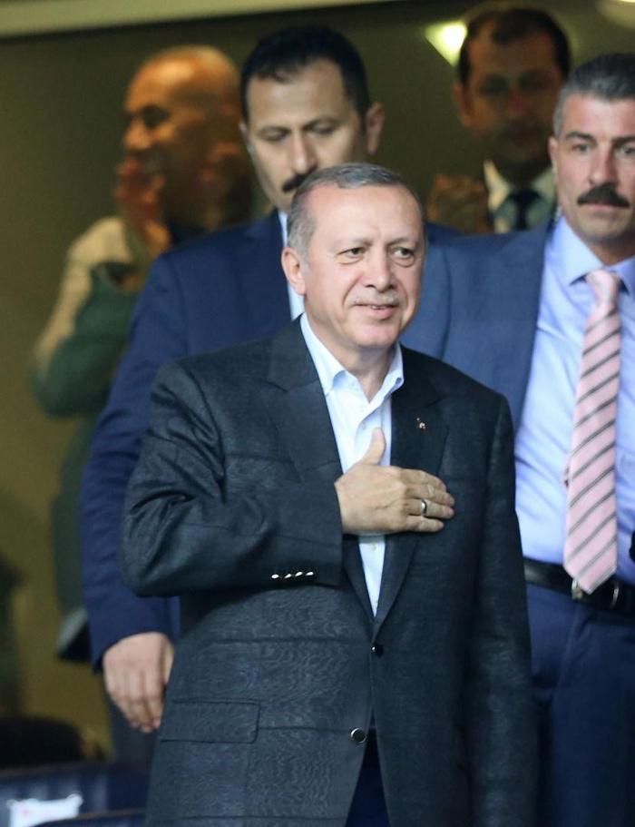 Cumhurbaşkanı Erdoğan: Bu kiloları vereceksin Ozan