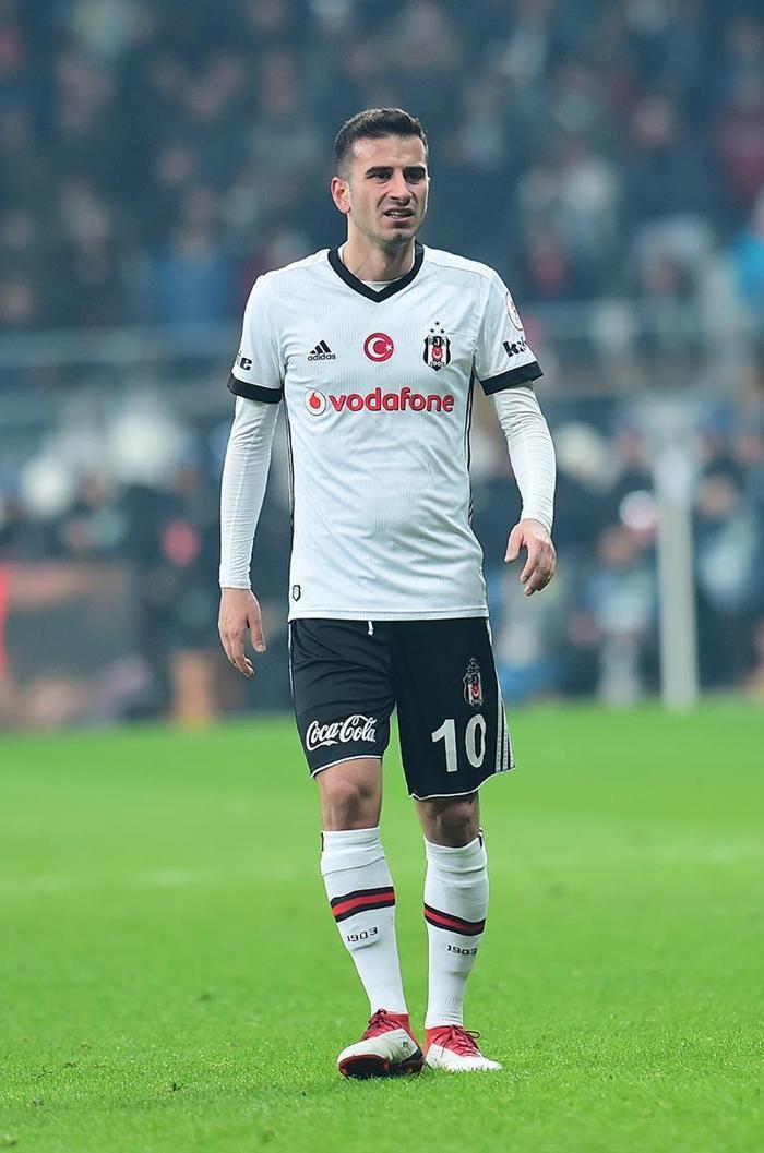 Nereden nereye... Oğuzhan Özyakupa büyük tepki