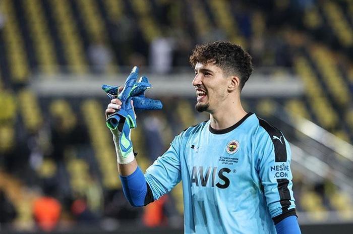 İşte Fenerbahçenin Olympiakos maçı muhtemel 11i