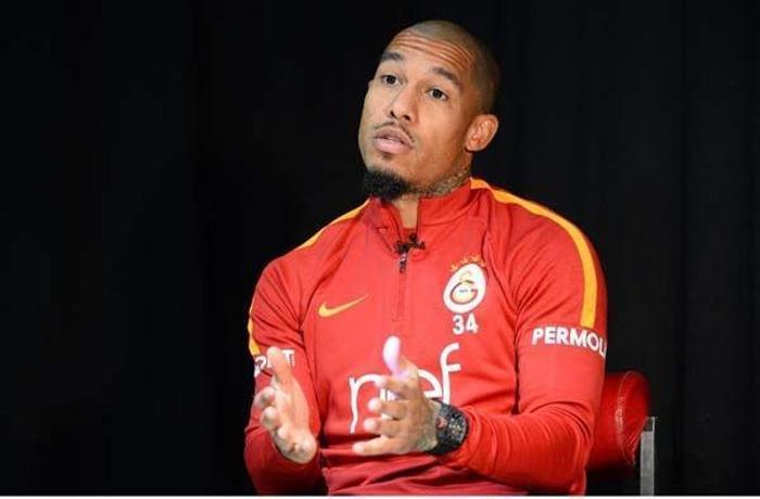 Galatasarayda bir ayrılık daha