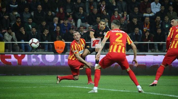Kayserispor - Galatasaray maçından kareler