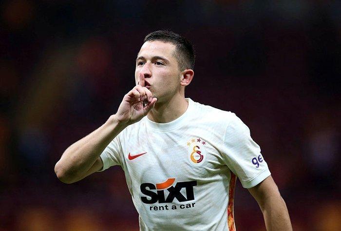 Son dakika: Stefan Kuntz Galatasarayın yıldızına hayran kaldı
