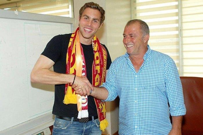 Johan Elmander Galatasarayın devre arası transfer planlarını açıkladı