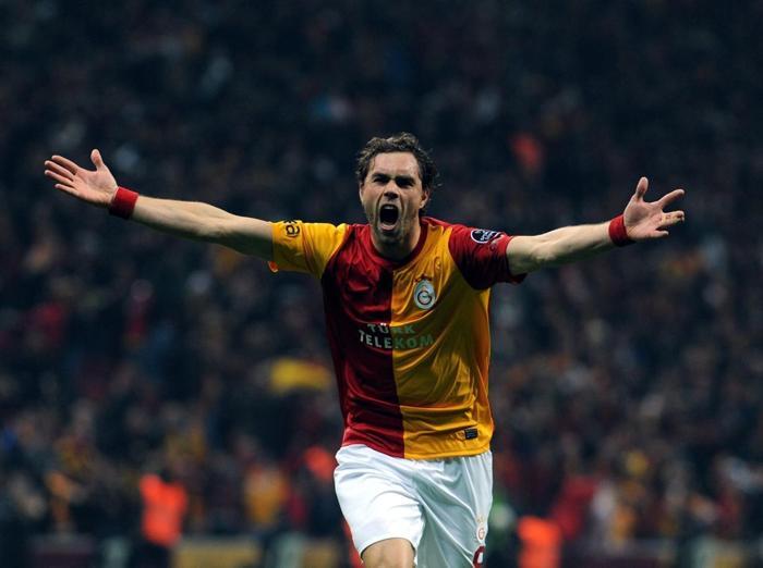 Johan Elmander Galatasarayın devre arası transfer planlarını açıkladı