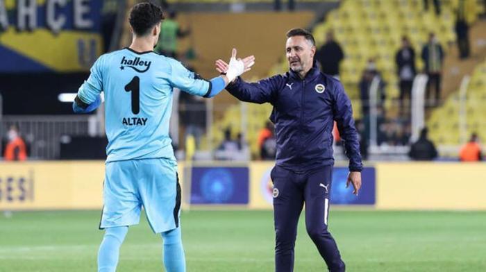 MÜNİRLE BİRLİKTE LİGİN EN AZ GOL YİYEN KALECİSİ