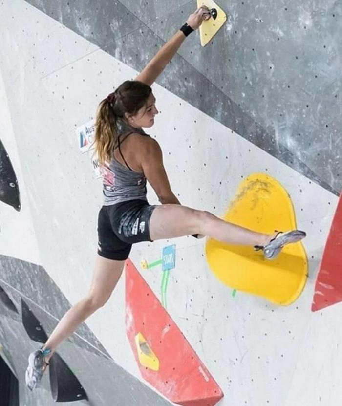 Johanna Farber isyan etti: Bedenim cinsel obje değil
