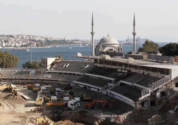 Ya Çarşı parayı verip eski yerine oturursa