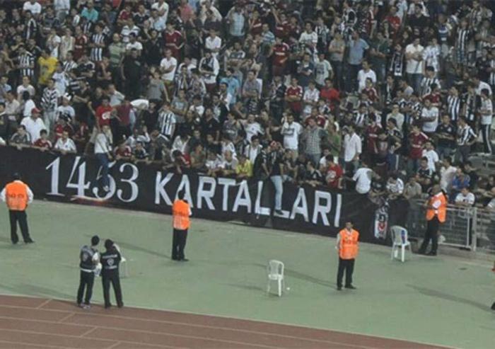 Ya Çarşı parayı verip eski yerine oturursa