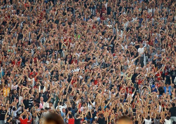 Ya Çarşı parayı verip eski yerine oturursa