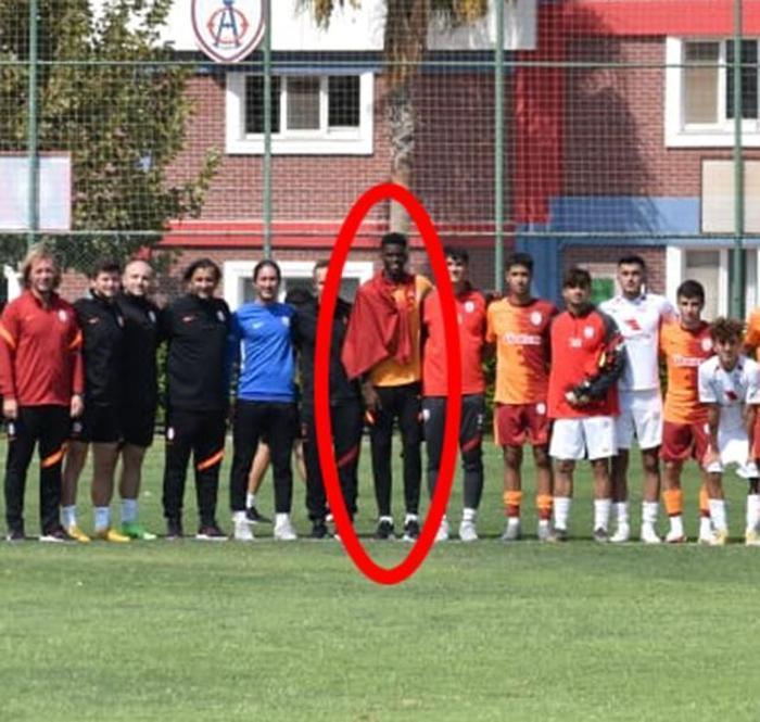 Galatasaraydan U19 takımına sürpriz transfer Yousef ilk köz görüntülendi