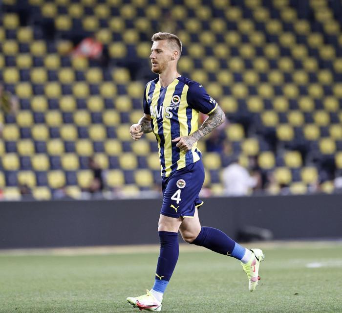 Vitor Pereira kararını verdi İşte Fenerbahçenin Giresunspor karşısındaki muhtemel 11i