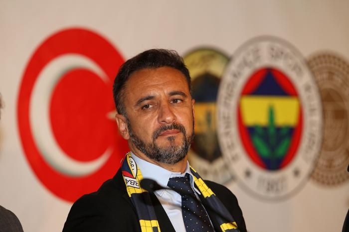 Fenerbahçenin eski teknik direktörü Vitor Pereira Çinde şampiyon oldu