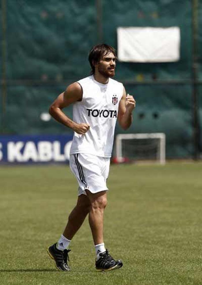 8- VELİ KAVLAK