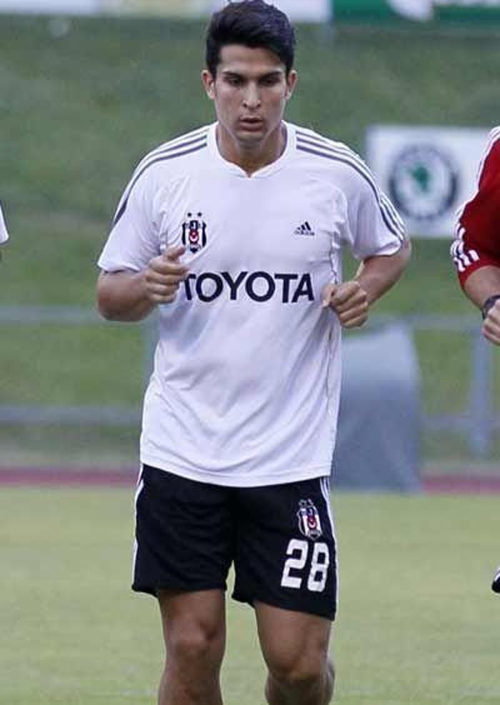 20- NECİP UYSAL
