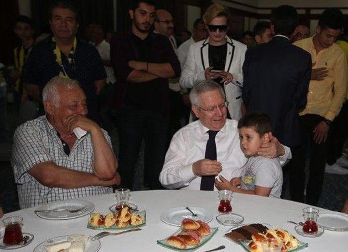 Fenerbahçede bayramlaşma Ogeday Girişken sürprizi