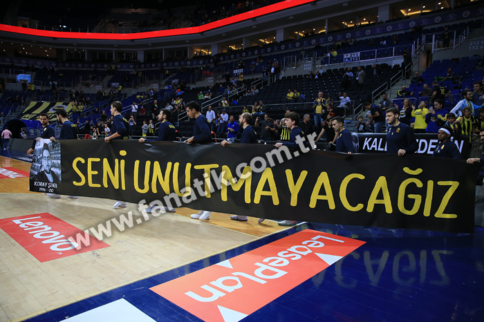 Fenerbahçeden anlamlı mesaj