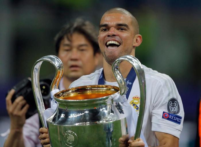 Beşiktaşta Pepe kıyımı 8 futbolcu gidiyor...