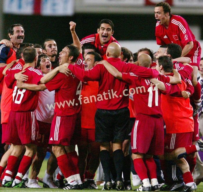 Senegal - Türkiye maçı fotoğrafları (22.06.2002)