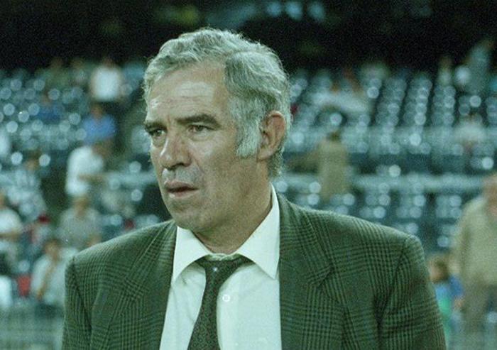 LUIS ARAGONES