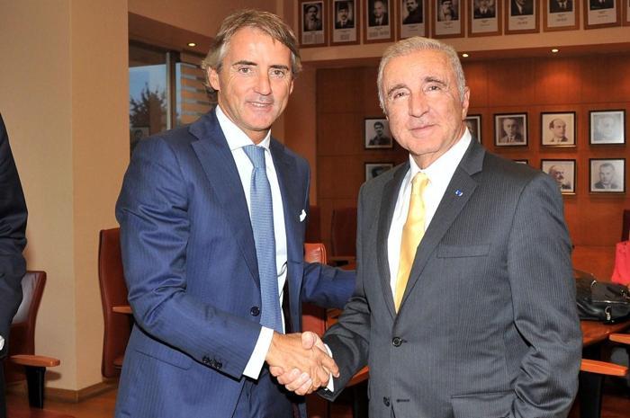 Galatasarayın eski hocası Roberto Mancini hakkında şok iddia