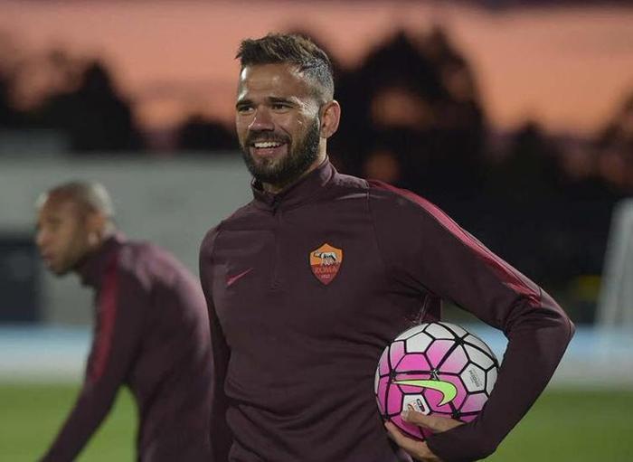 LEANDRO CASTAN