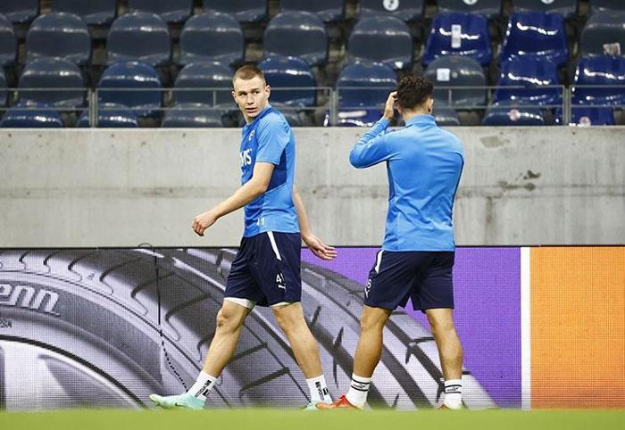 Fenerbahçenin Frankfurt maçı muhtemel 11i