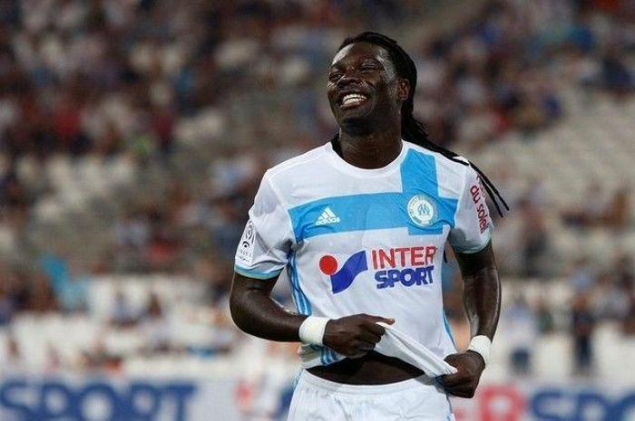 10 MADDEDE GOMIS