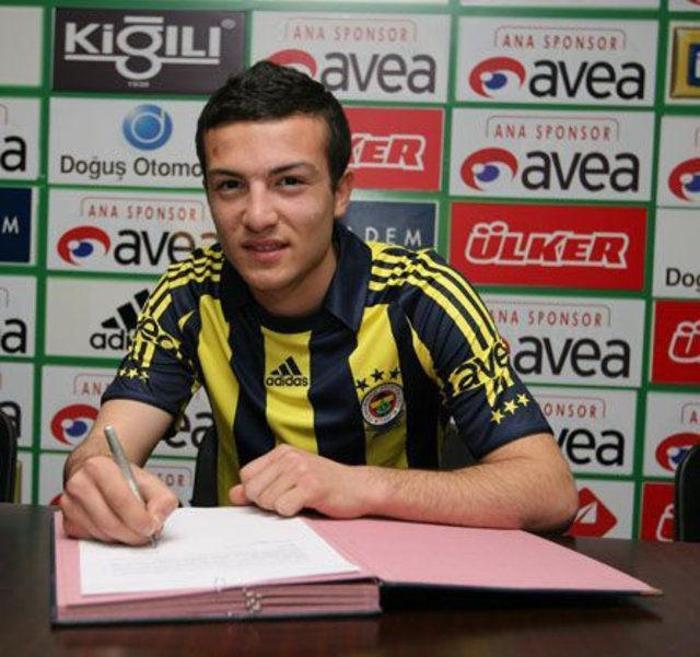 Aykut Kocaman Fenerbahçeye transfer ettiği o isimler...