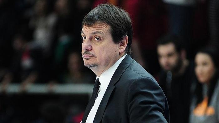 Ergin Ataman Galatasarayı topa tuttu İhanet, yalan, saygısızlık...