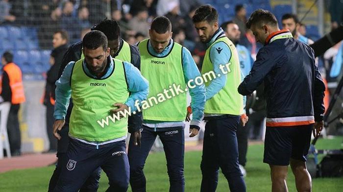 Başakşehir-Beşiktaş maçından kareler