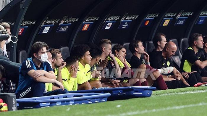 Borussia Dortmund, Beşiktaş taraftarıyla tanıştı Kulaklar tıkalı, gözler şaşkın
