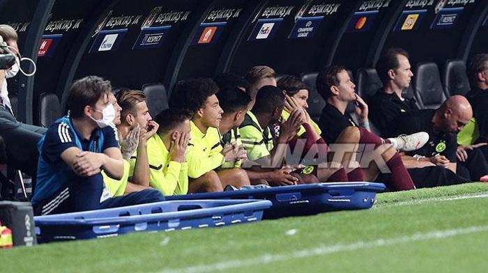Borussia Dortmund, Beşiktaş taraftarıyla tanıştı Kulaklar tıkalı, gözler şaşkın