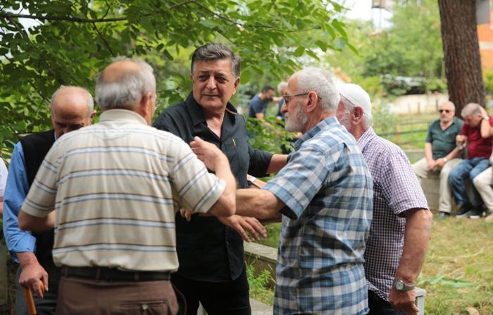 Yılmaz Vural, vefat eden babasını son yolculuğuna uğurladı